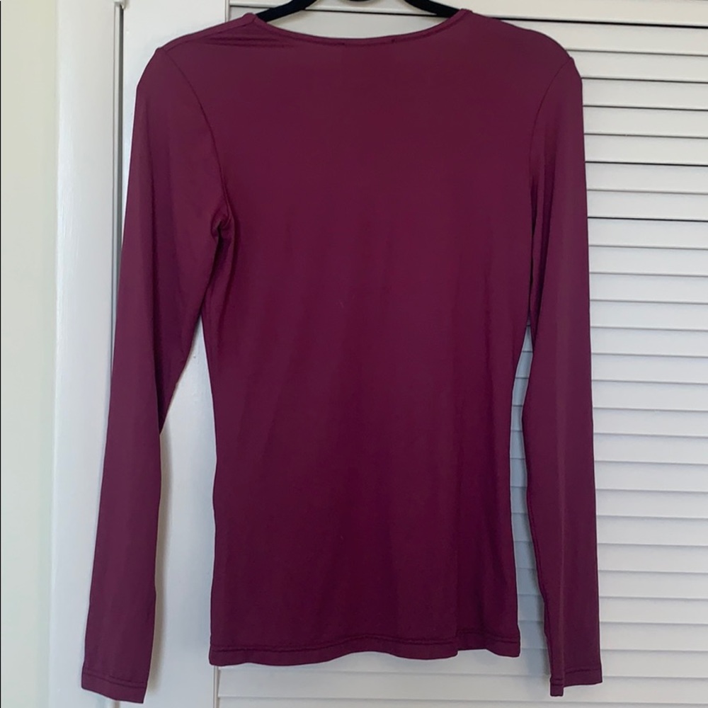 Smooth and soft basic blouse - Picture 5 of 5